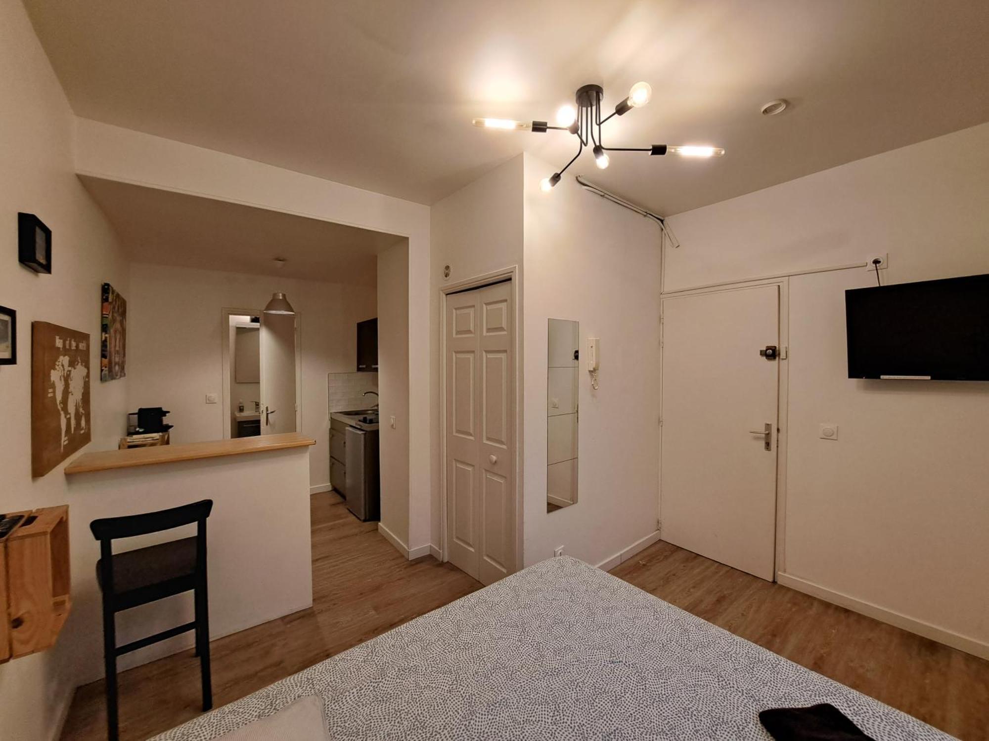 Appartement Ochorios, Studio Cosy à Reims Extérieur photo