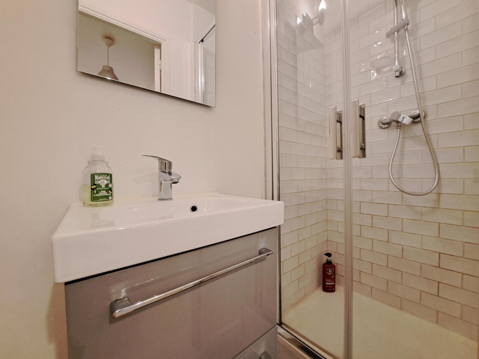 Appartement Ochorios, Studio Cosy à Reims Extérieur photo